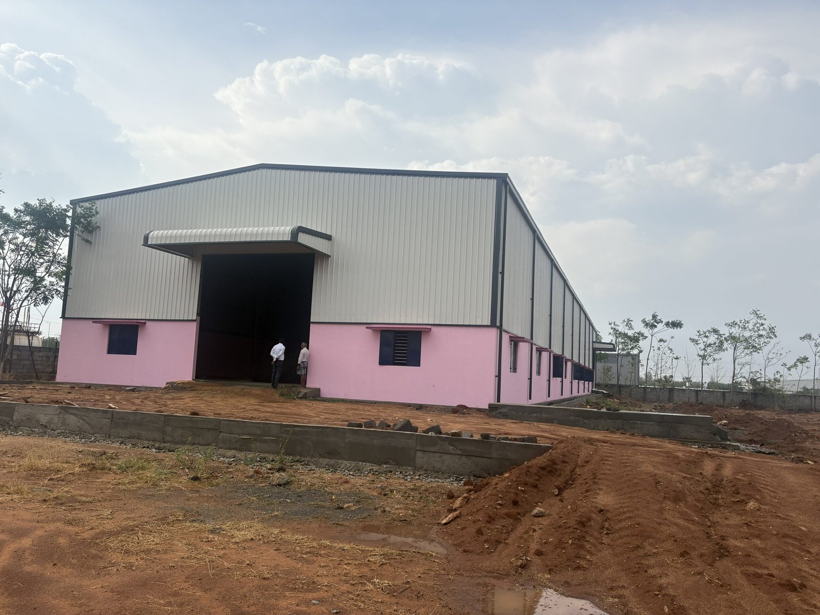 Industrial Production & Storage Facility – Pre-Engineered Building