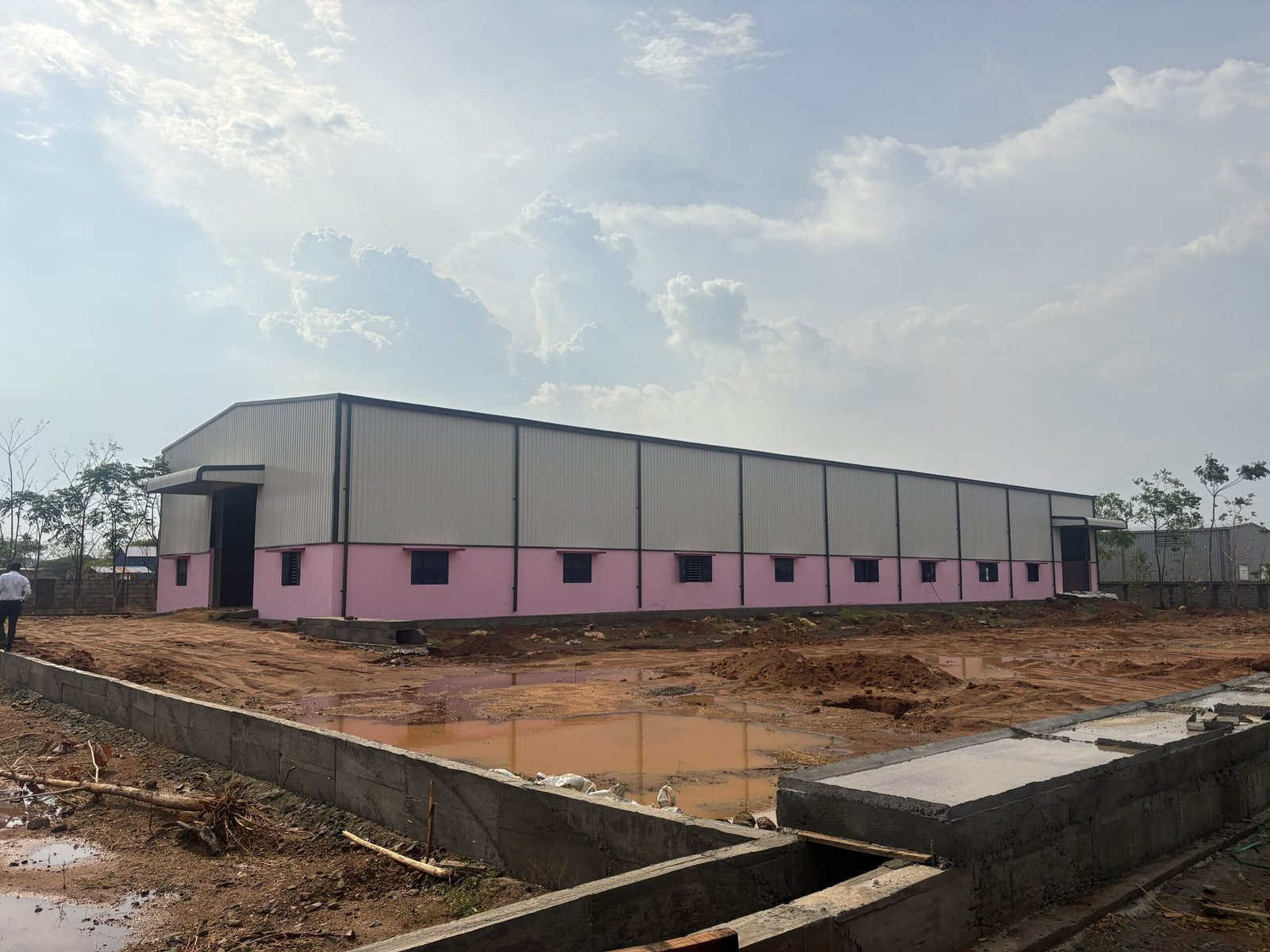 Industrial Production & Storage Facility – Pre-Engineered Building